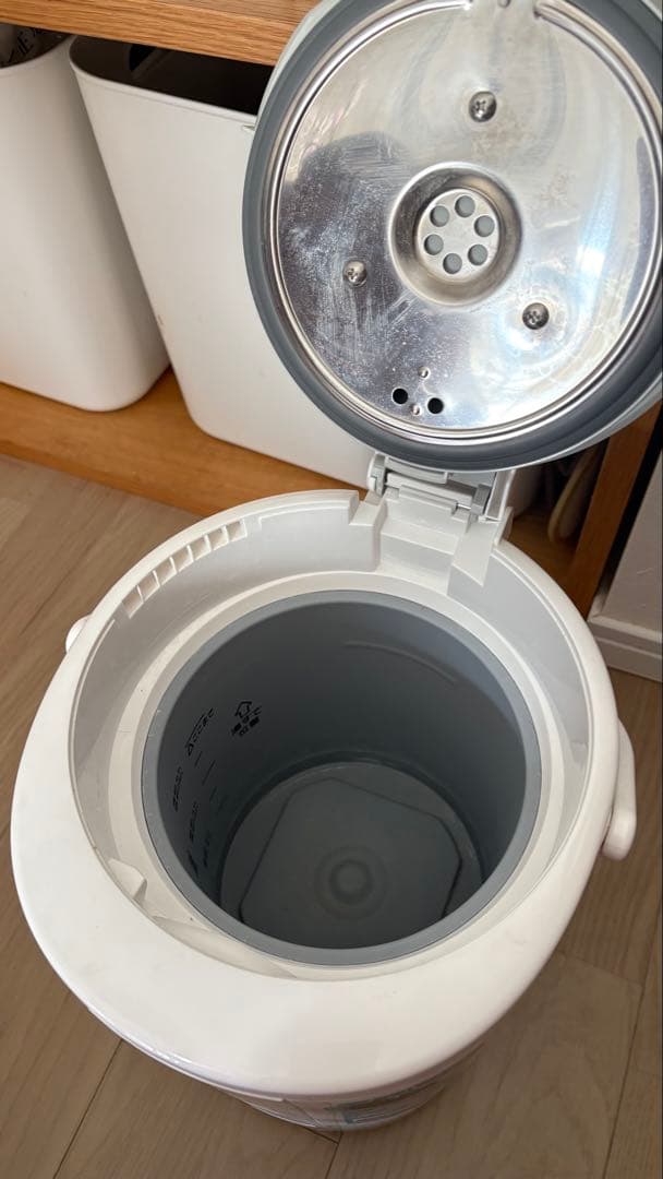 ぽ*ん様 【美品】象印 EE-RQ スチーム式加湿器 白