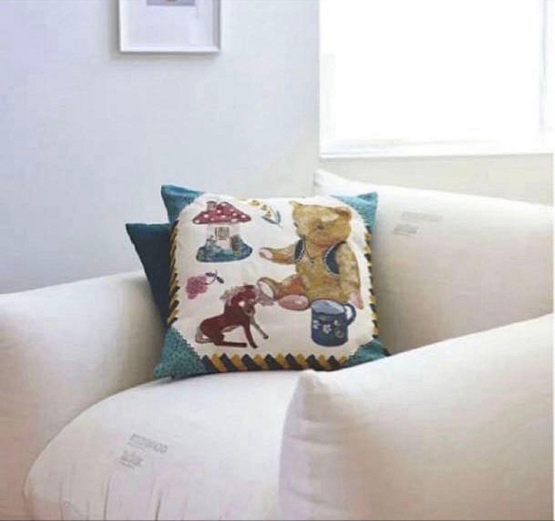 新品　ナタリーレテ　クッションカバー　招き猫　45×45cm ねこ　ネコ