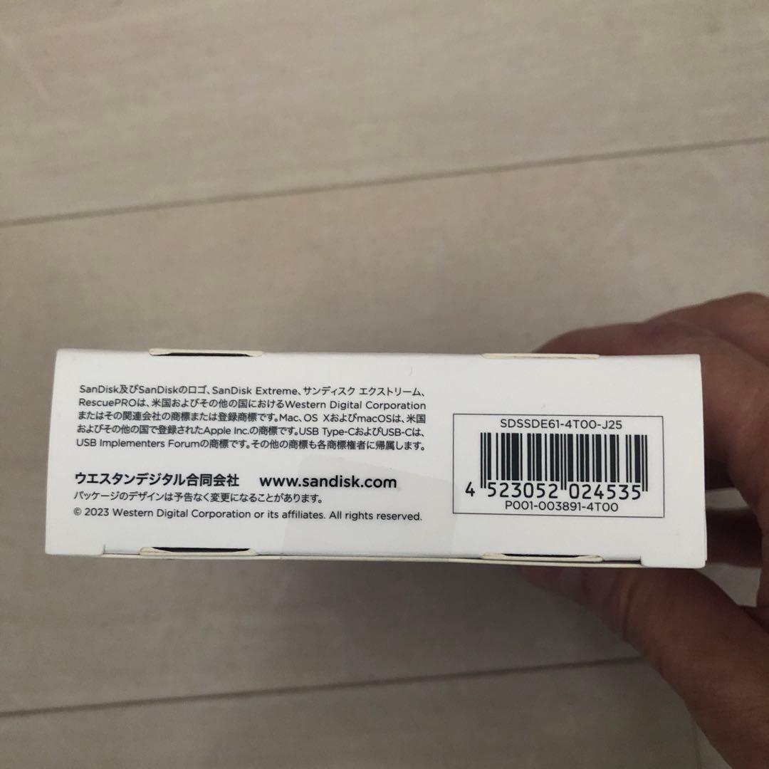 【未開封未使用】SanDisk Extreme ポータブルSSD 4TB