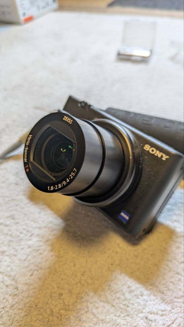 K*e様 Sony ZV-1 デジタルカメラ 本体　おまけ付