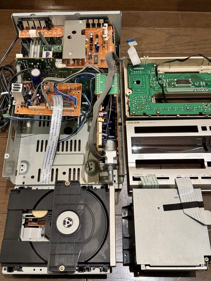 レア美品！整備済み動作品 オンキョーCD/MDチューナーアンプFR-V3送料込み