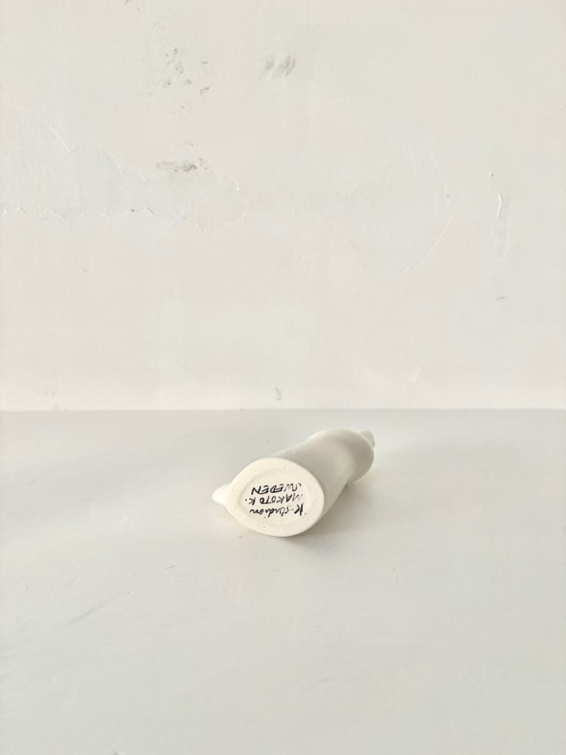 【美品】鹿児島睦　En Liten Van 　Rabbit　ホワイト