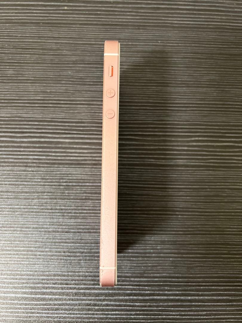 iPhone SE 第１世代ローズゴールド64GB