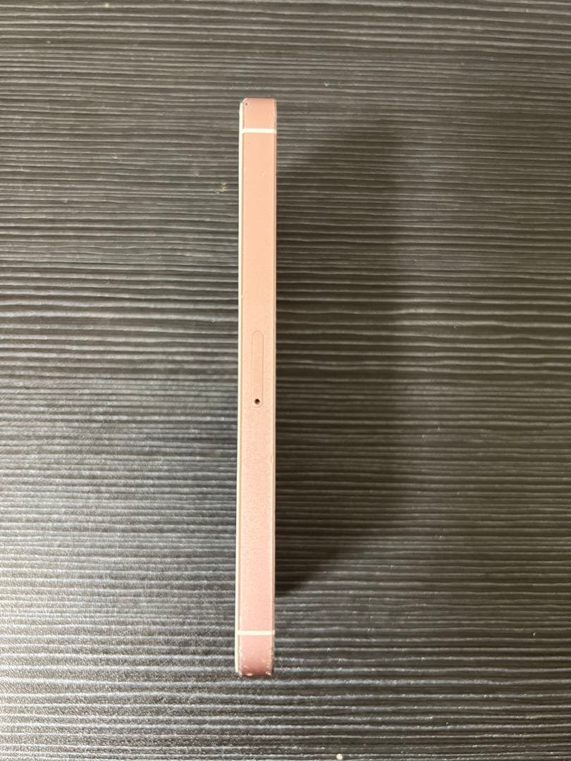 iPhone SE 第１世代ローズゴールド64GB