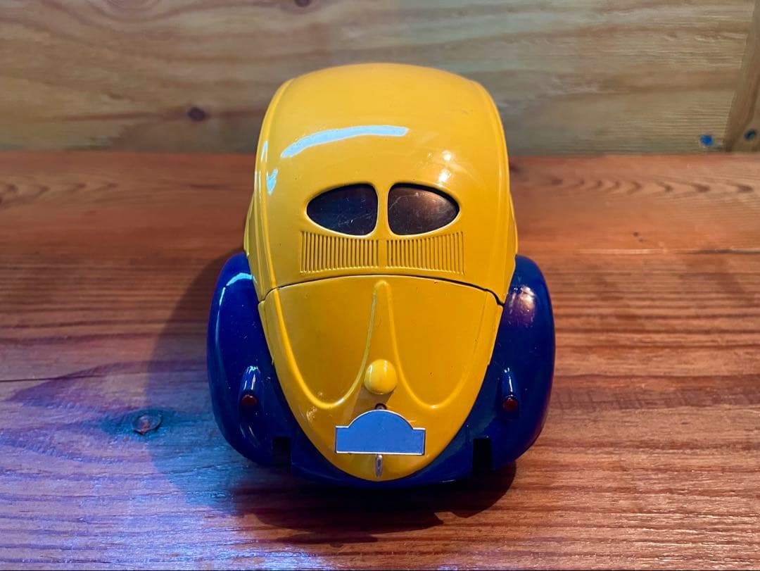 ソリオ　ミシュラン VWビートル型ミニカー 1/17