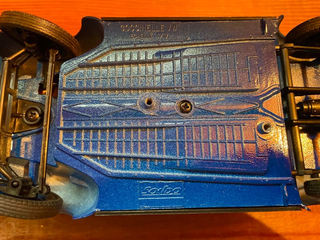 ソリオ　ミシュラン VWビートル型ミニカー 1/17