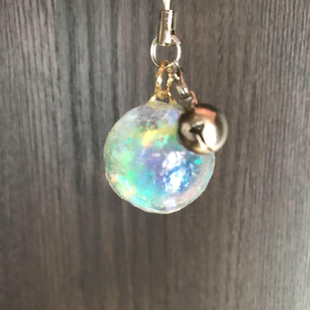 J U P iｔer　虹色のストラップ