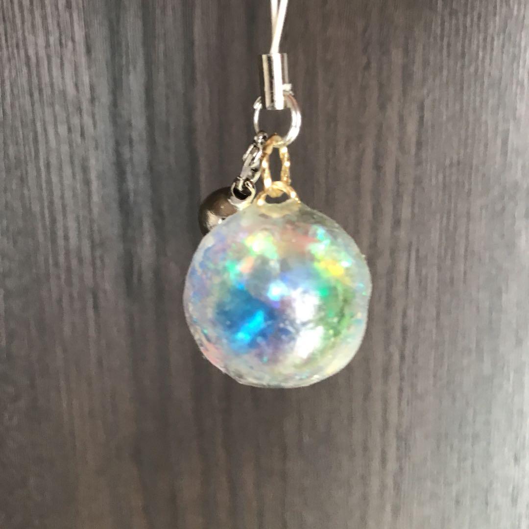 J U P iｔer　虹色のストラップ