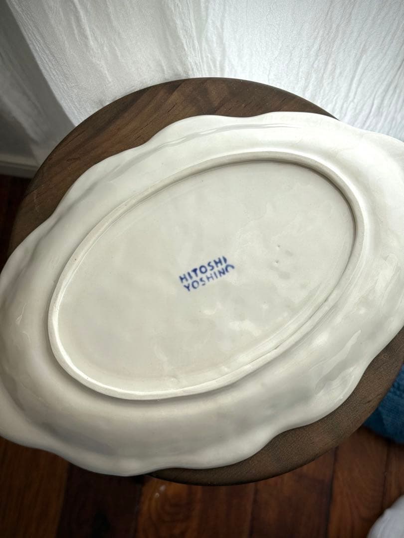 ヨシノヒトシ オーバル皿 印花二輪 未使用品