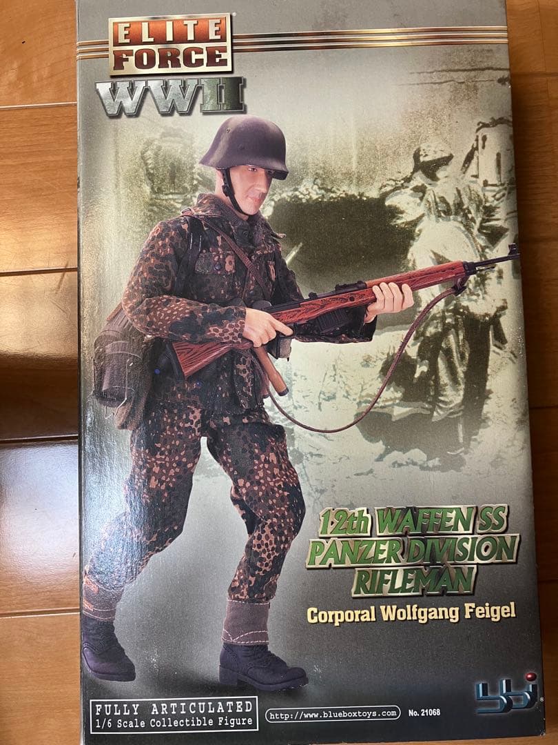 ELITE FORCE WWII フィギュア4体セット