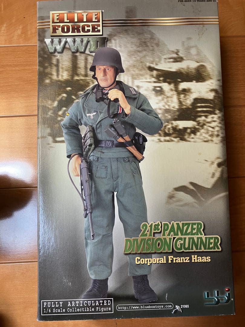 ELITE FORCE WWII フィギュア4体セット