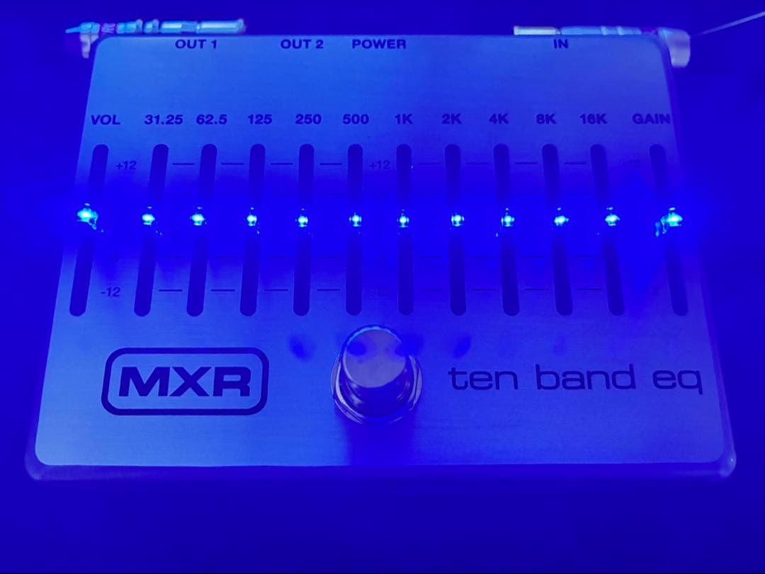 ☆送料無料／完動品！☆MXR M108S 10 Band Graphic EQ