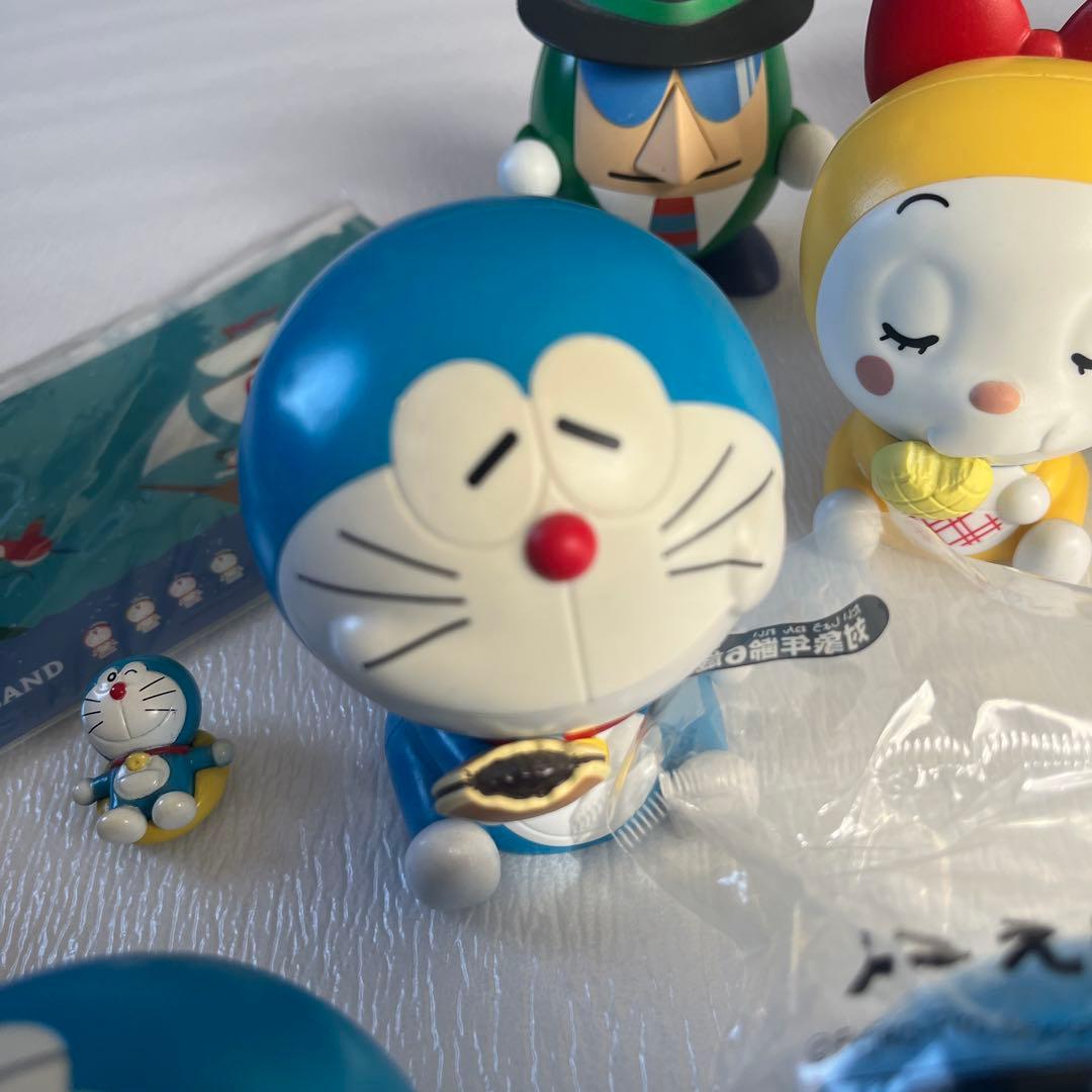 ドラえもん　グッズ　詰め合わせ　ガチャガチャ　ミニクリアケース　ドラえもんバンク