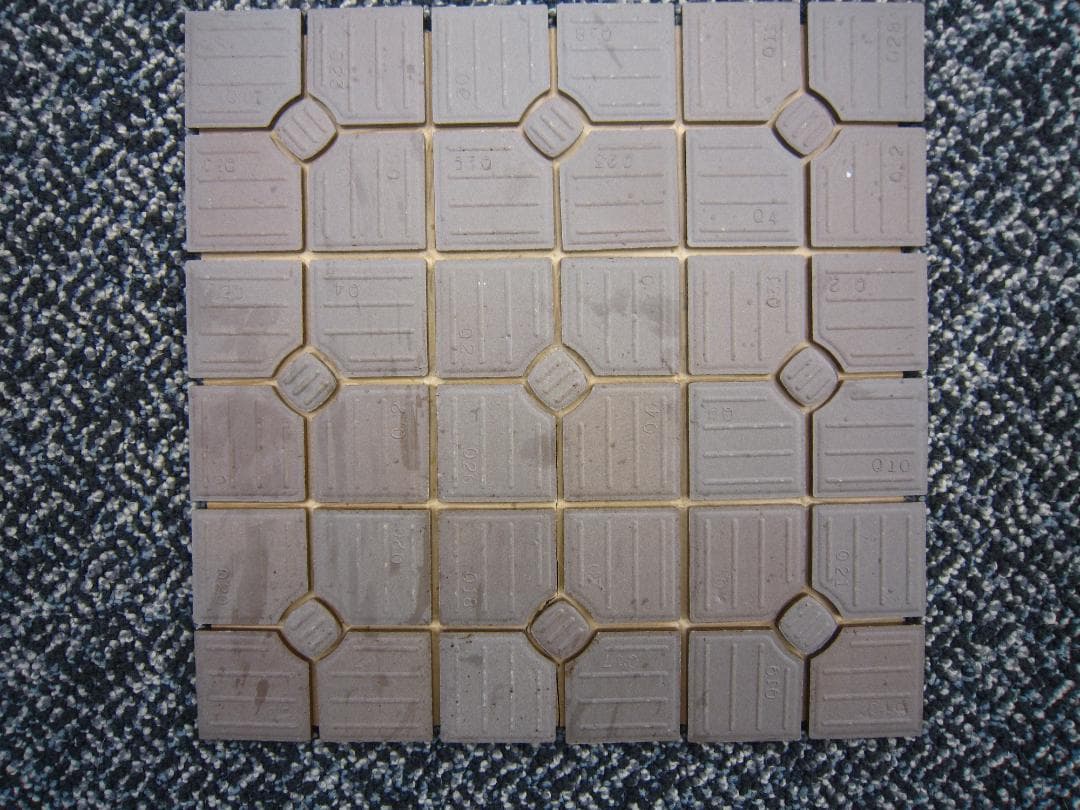 あんぱん　廃盤モザイクタイル　ジャスミンベージュ　１２シート