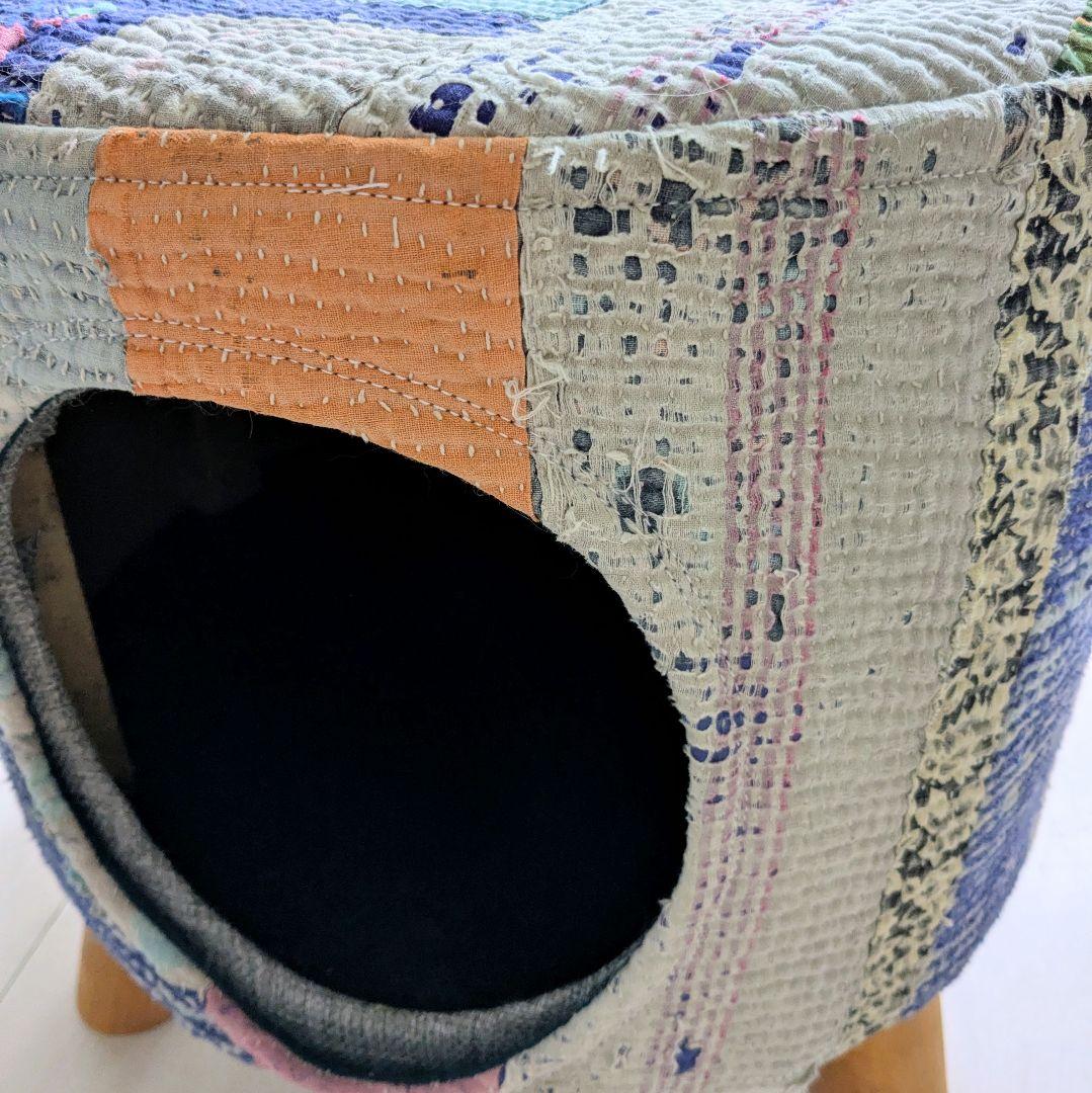 ヴィンテージラリーキルトのペットスツール　キャットハウス　ラウンドスツール