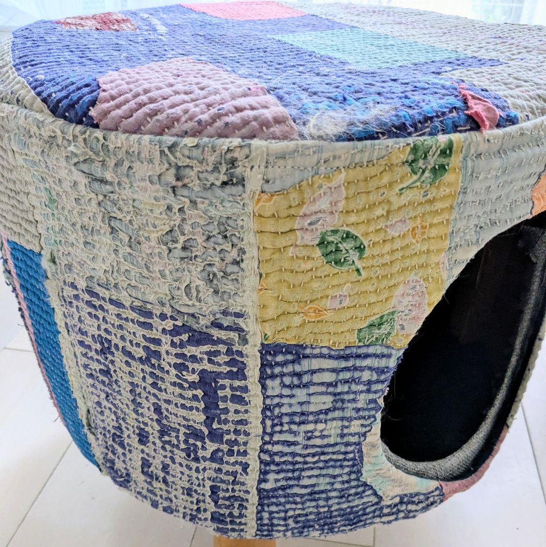 ヴィンテージラリーキルトのペットスツール　キャットハウス　ラウンドスツール