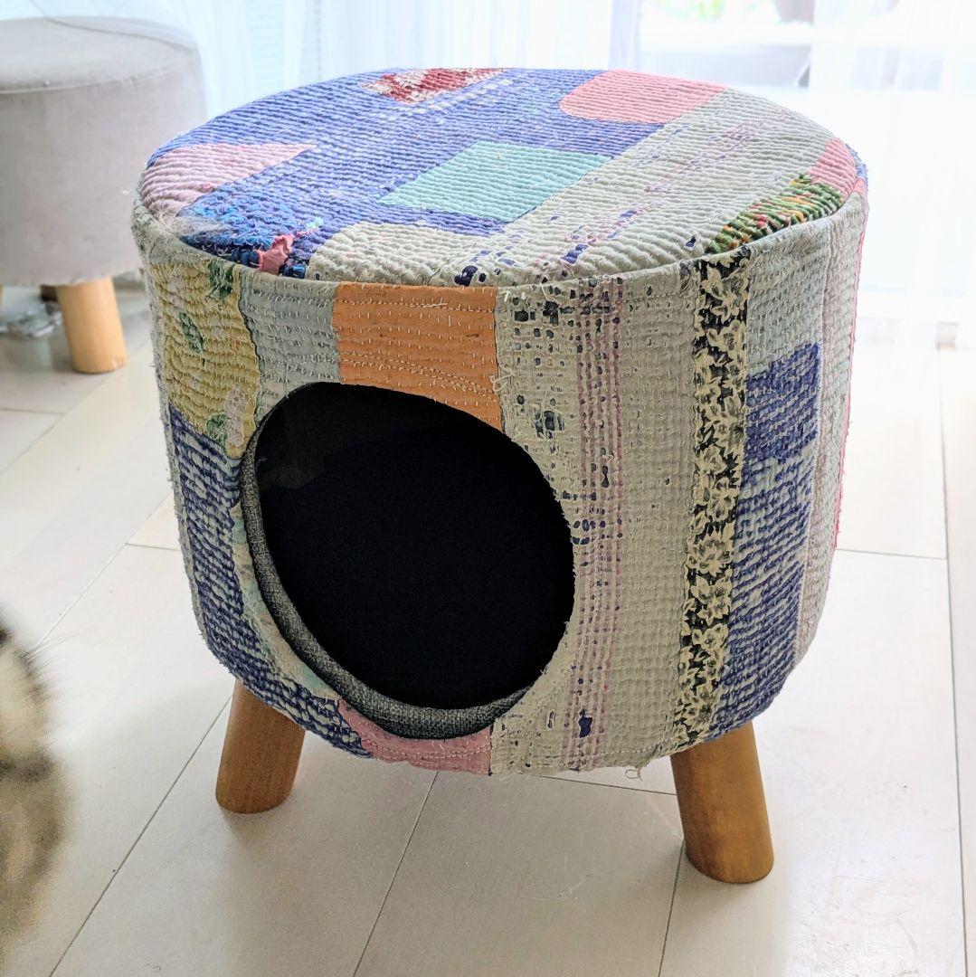 ヴィンテージラリーキルトのペットスツール　キャットハウス　ラウンドスツール