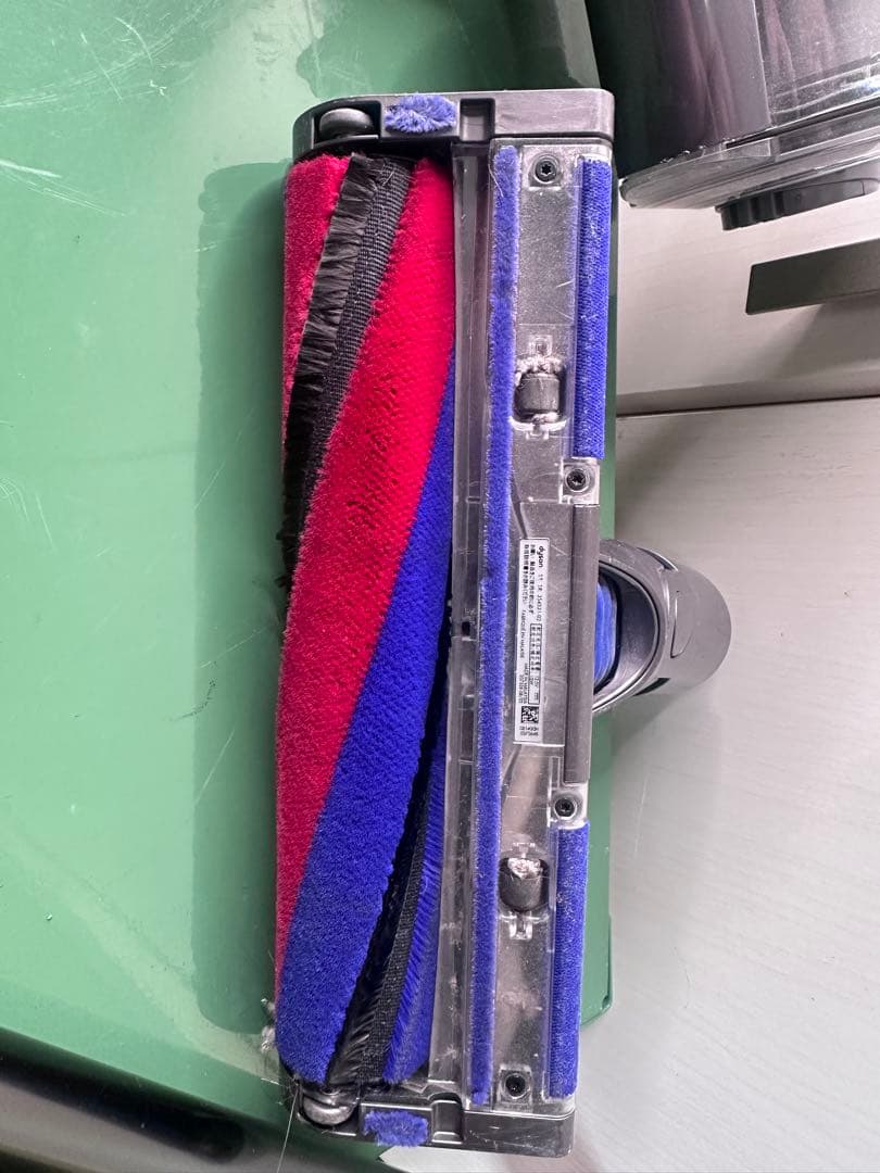 Dyson ダイソン SV18 清掃済み!