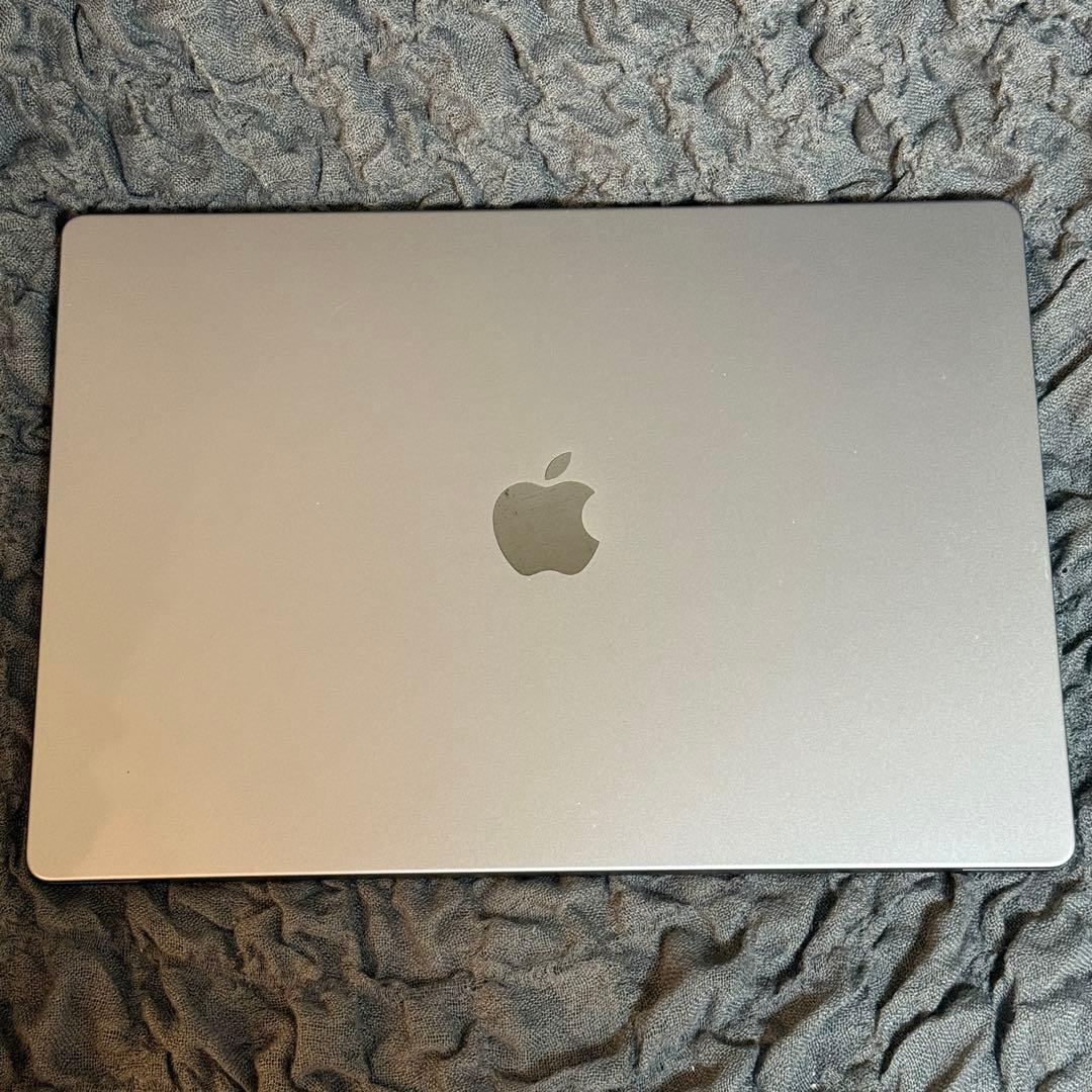 【最安値】MacBook Pro 16 M1Max/64GB/4TB