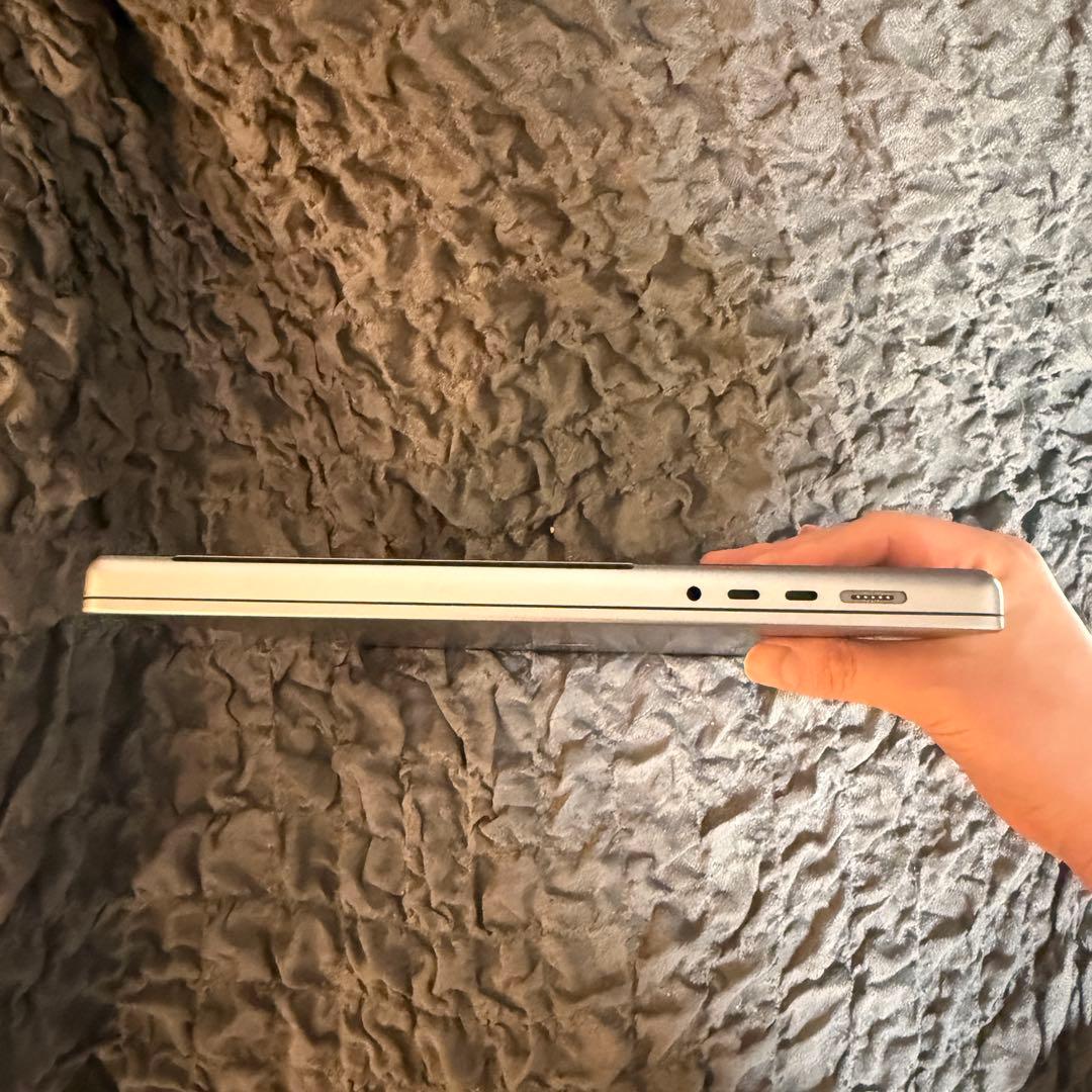 【最安値】MacBook Pro 16 M1Max/64GB/4TB