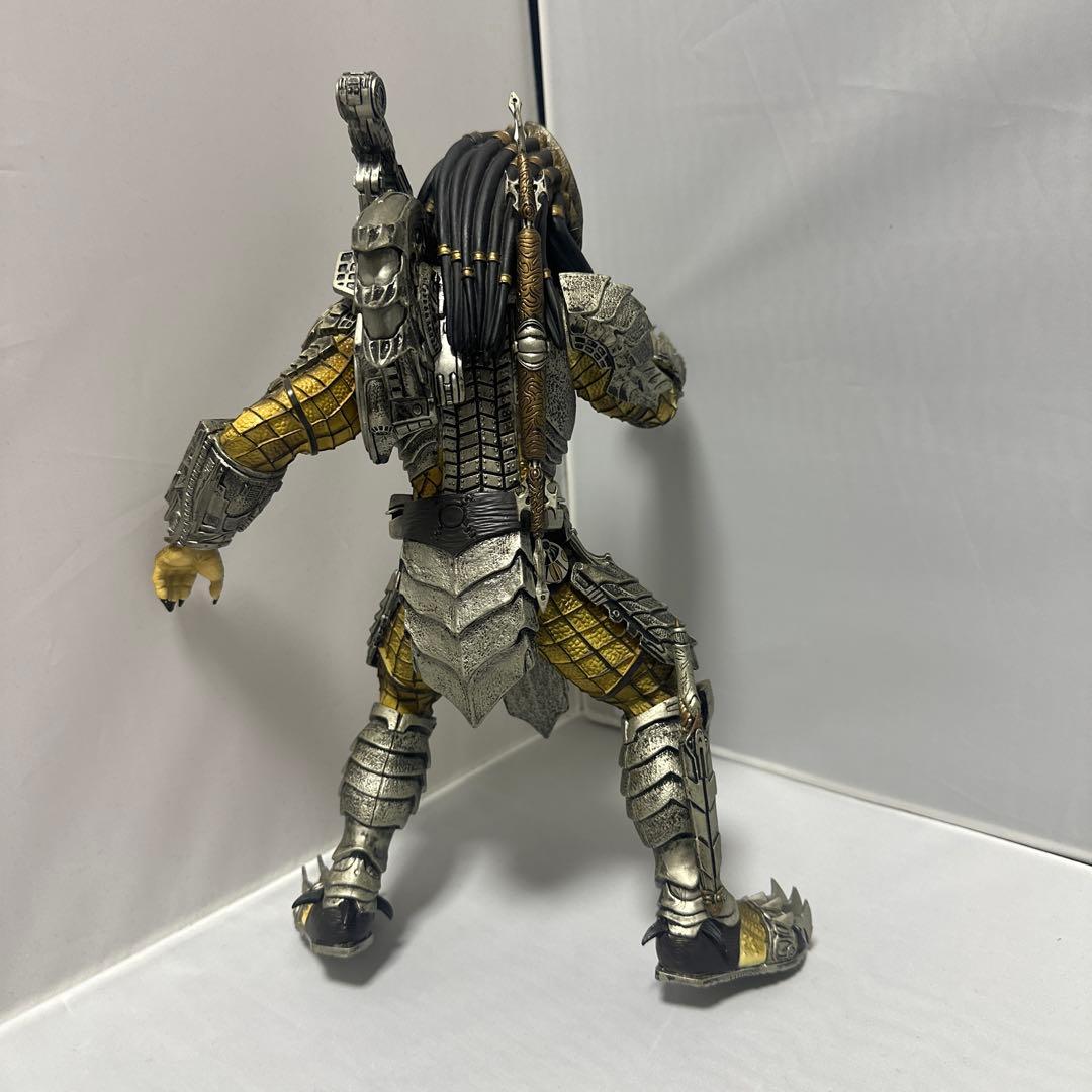 ☆　プレデターフィギア　エイリアンVSプレデター　リアルフィギュア　☆