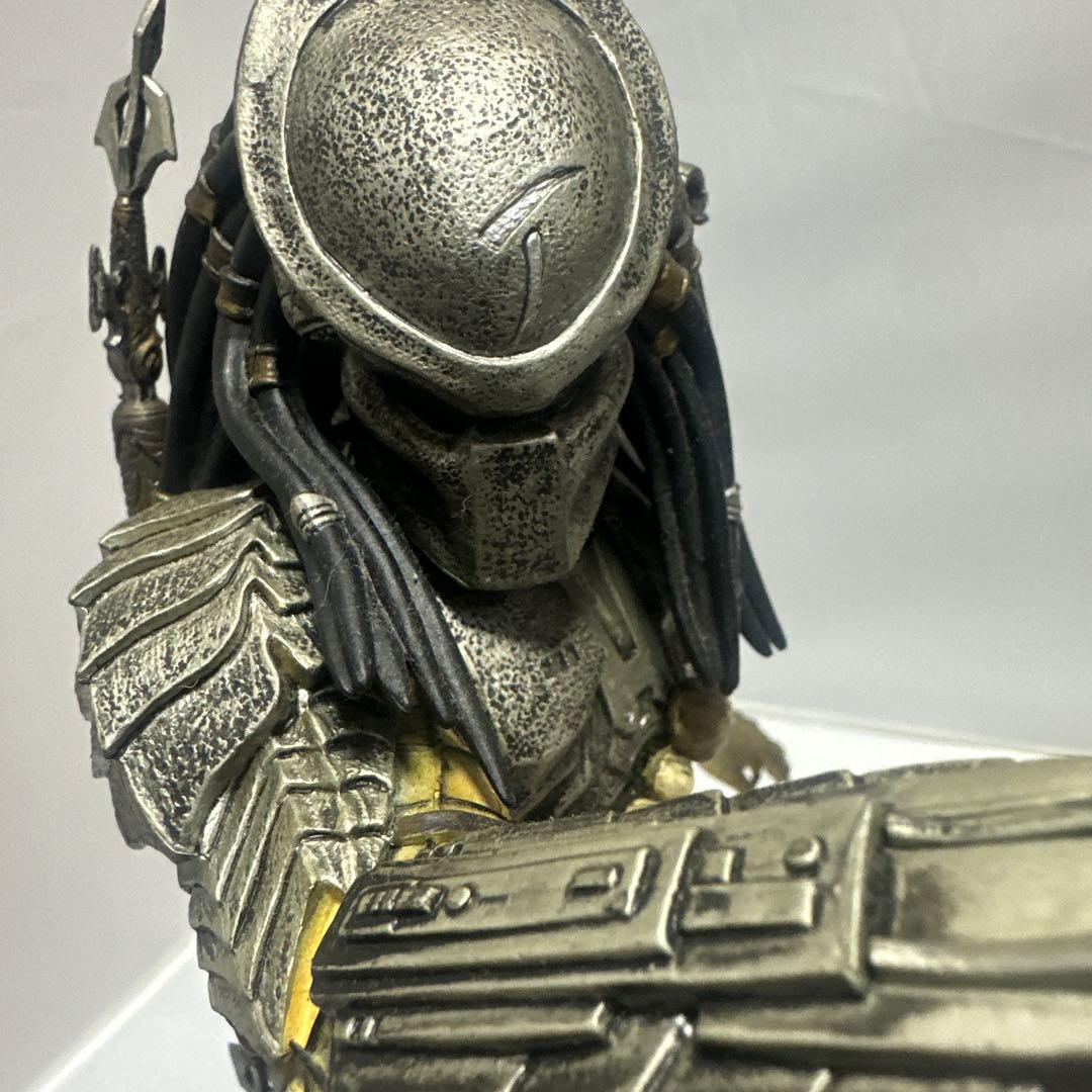 ☆　プレデターフィギア　エイリアンVSプレデター　リアルフィギュア　☆