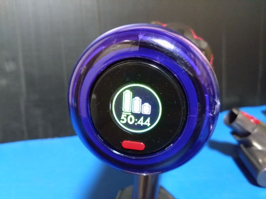 大人気モデル！dyson‼️デジタルスリムフィラフィ SV18充電スタンド付き④