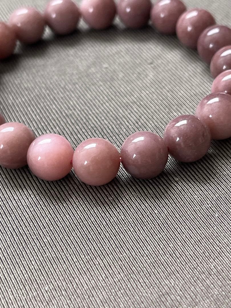天然石ブレスレット☆高品質！ピンクオパール９ｍｍ☆濃いめのシックなカラーで素敵♡