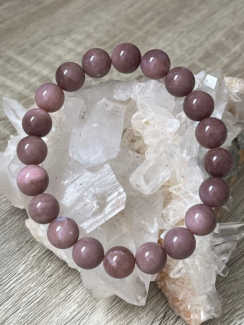 天然石ブレスレット☆高品質！ピンクオパール９ｍｍ☆濃いめのシックなカラーで素敵♡