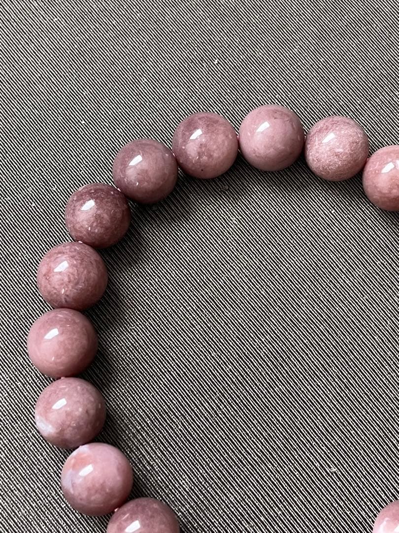天然石ブレスレット☆高品質！ピンクオパール９ｍｍ☆濃いめのシックなカラーで素敵♡