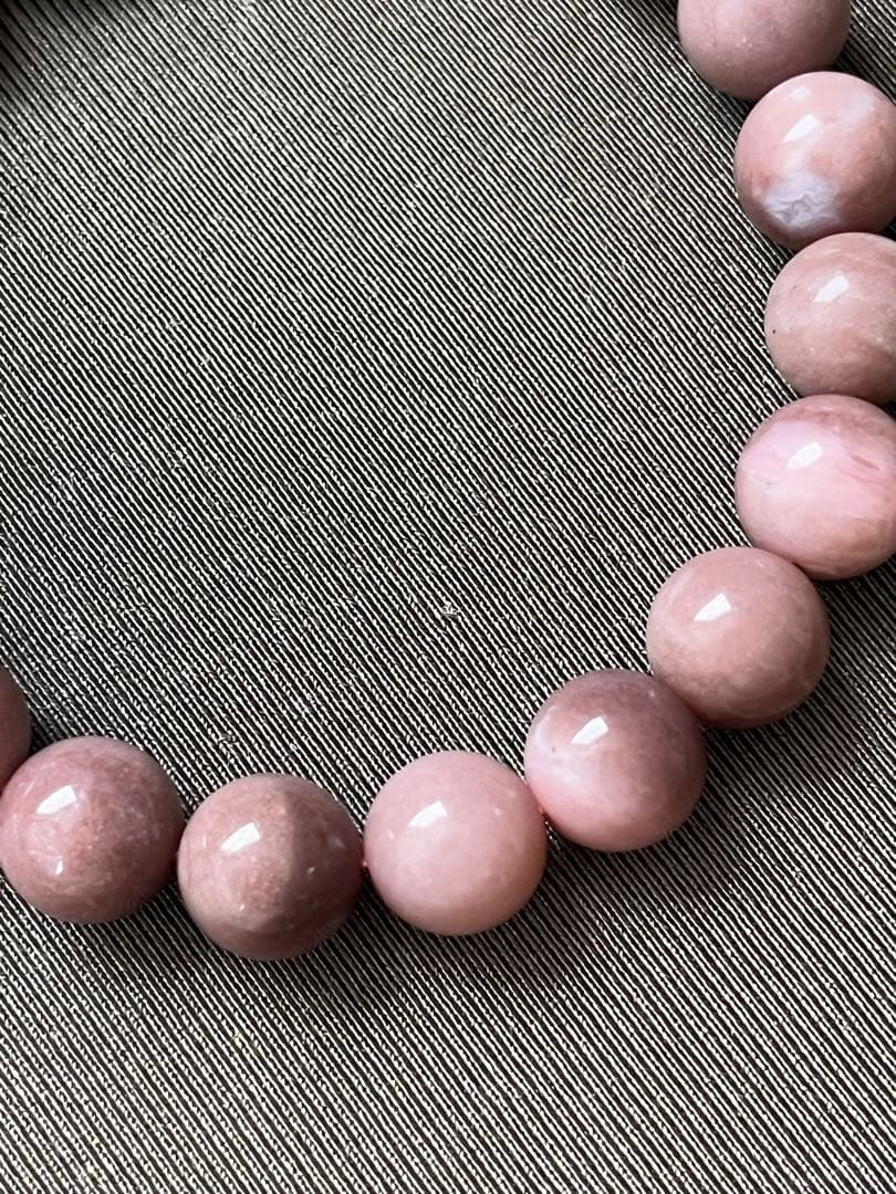 天然石ブレスレット☆高品質！ピンクオパール９ｍｍ☆濃いめのシックなカラーで素敵♡