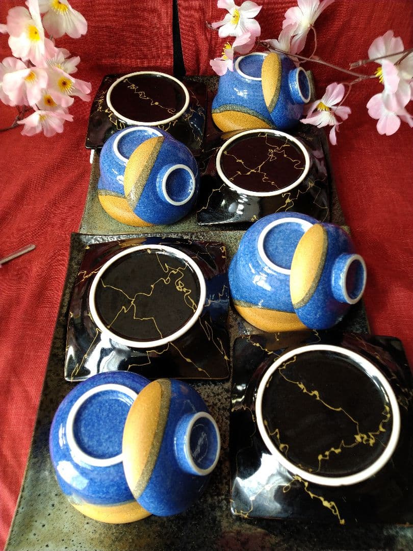 ⬛コバルトブルー青御影風 蓋付小鉢皿⬛黒御影風【金彩】雷柄四角ウェーブヒ平皿2組