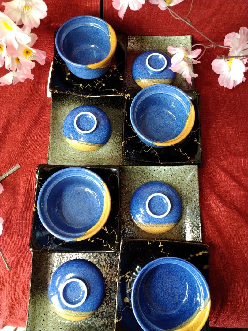 ⬛コバルトブルー青御影風 蓋付小鉢皿⬛黒御影風【金彩】雷柄四角ウェーブヒ平皿2組