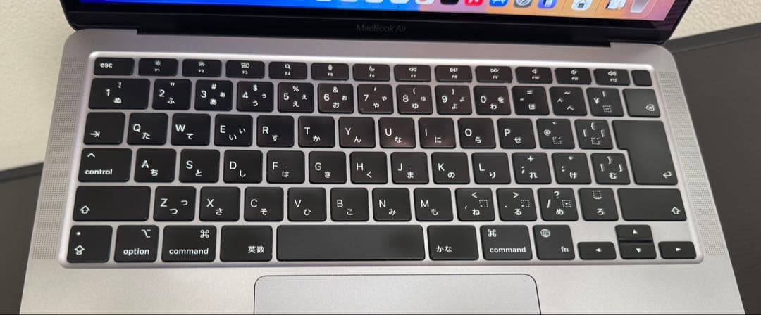 MacBook Air M1 16GB 512GB バッテリ83% 充放電237