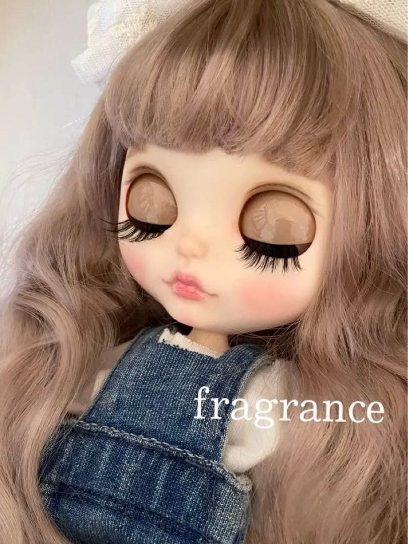 アイシードール　カスタムドール　ブライス　icydoll  白肌　ウェーブ