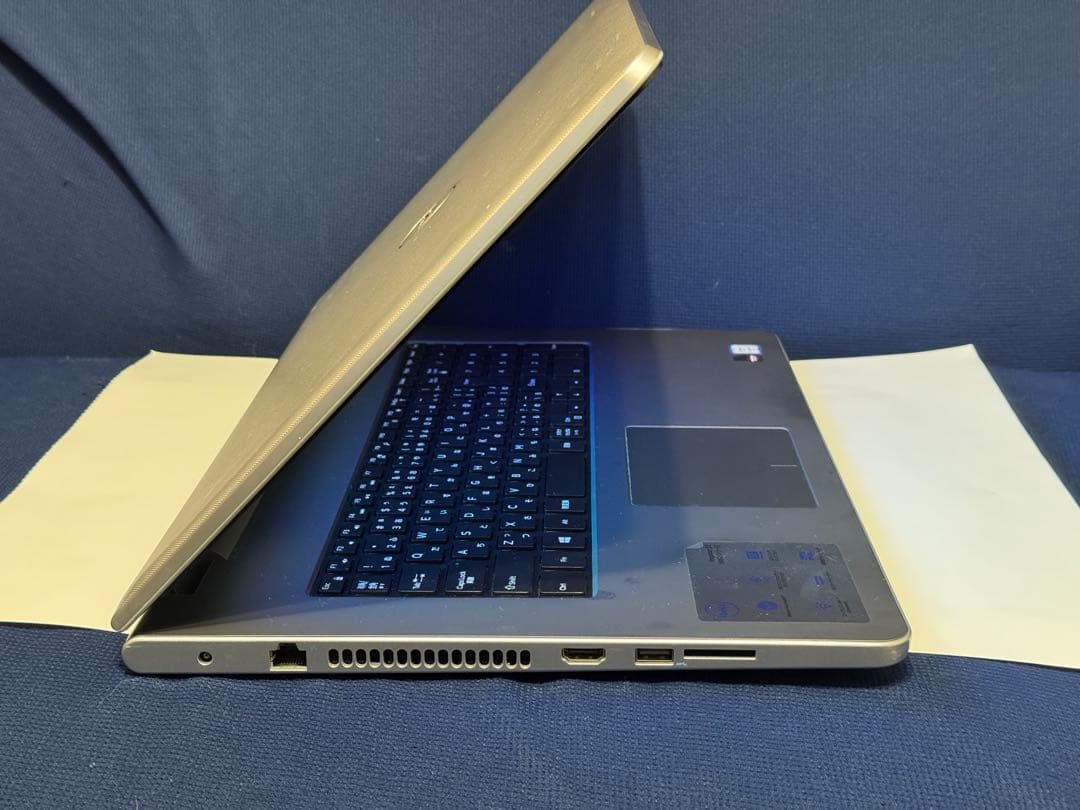 DELL Inspiron 5759 ノートPC