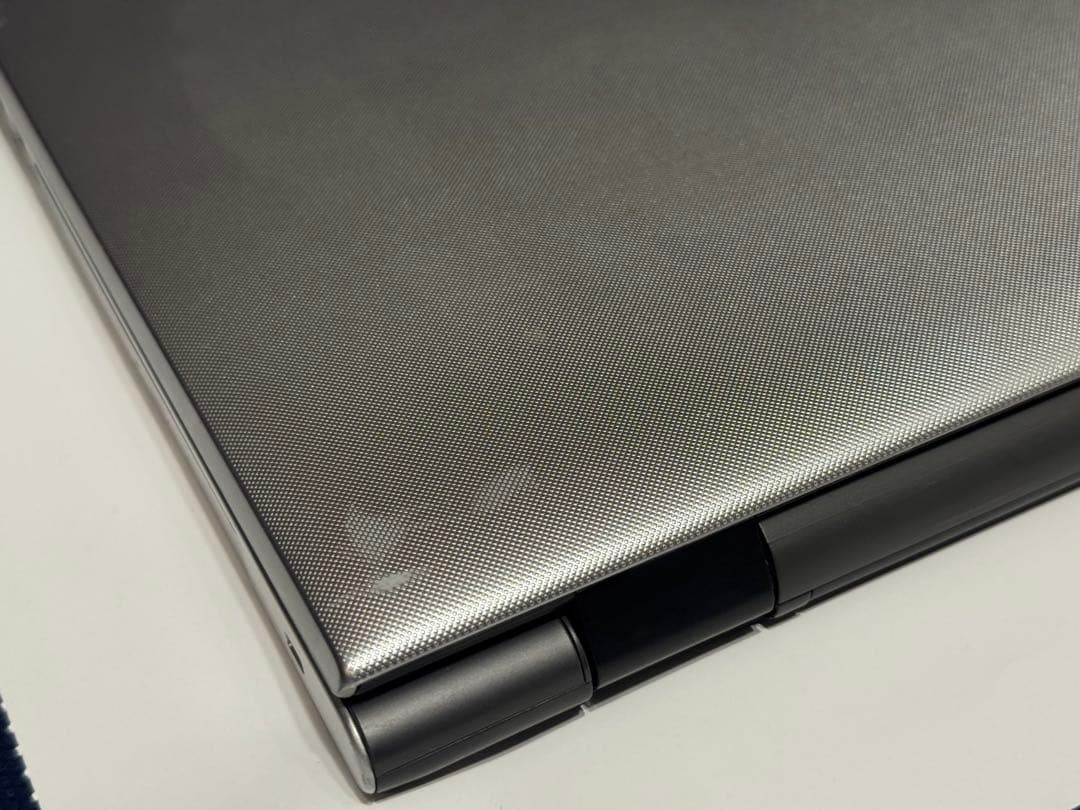 DELL Inspiron 5759 ノートPC