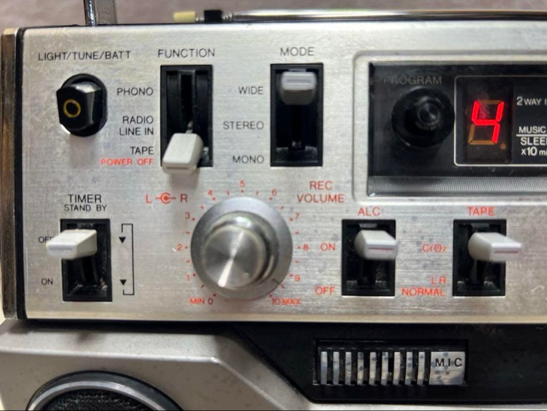 希少AIWAラジカセ CS-80 昭和レトロ ラジカセ 中古動作品 ビンテージ