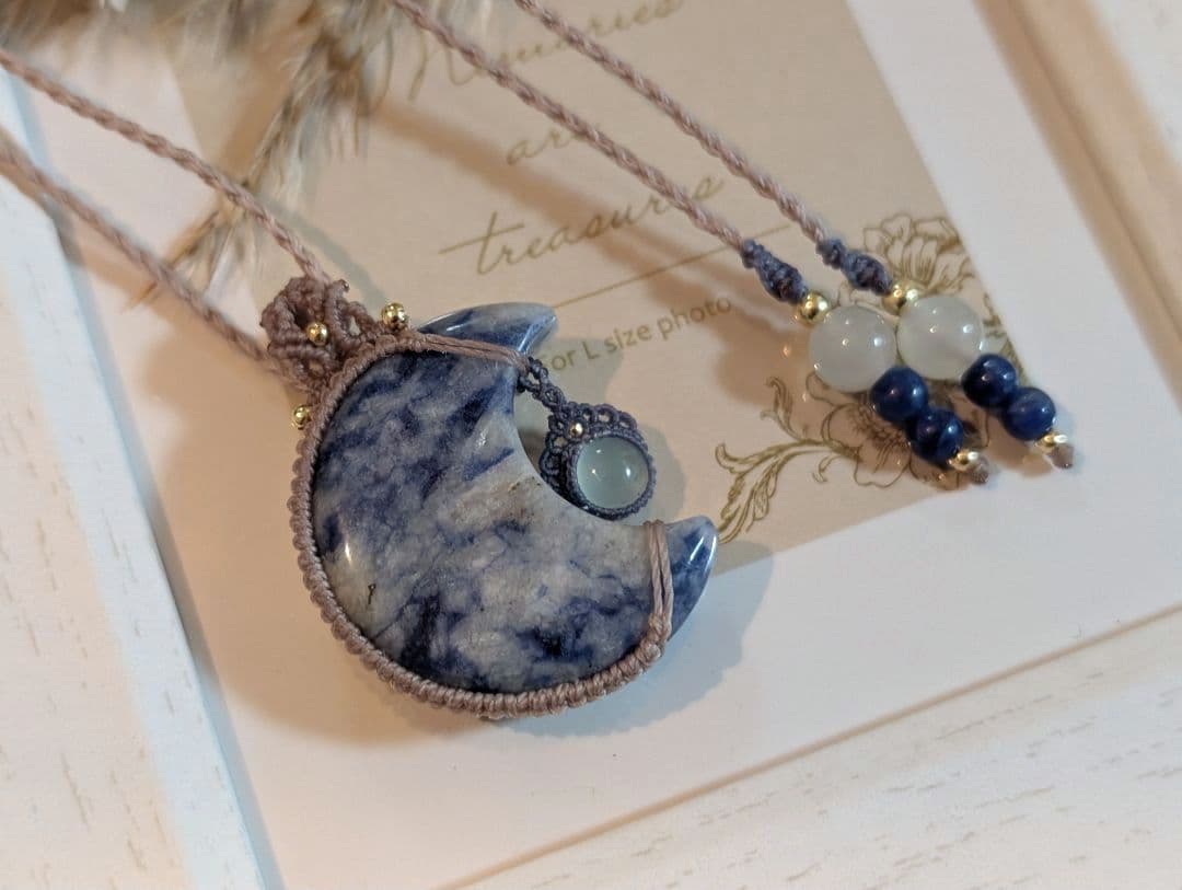 ぷ*ん様 マクラメネックレス ブルースポットジャスパー