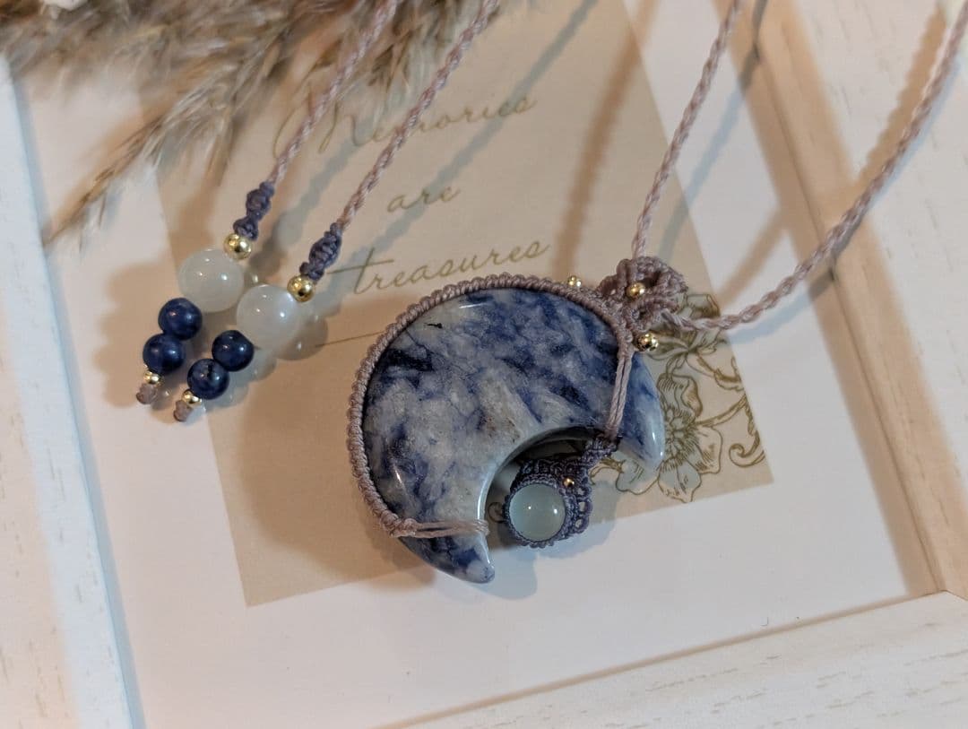 ぷ*ん様 マクラメネックレス ブルースポットジャスパー