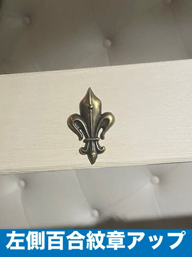 ロココ仕様♦️４連 ハンガーラック♦️小物掛け付♦️白＆レッド♦️百合紋章♦️桐材 送料込