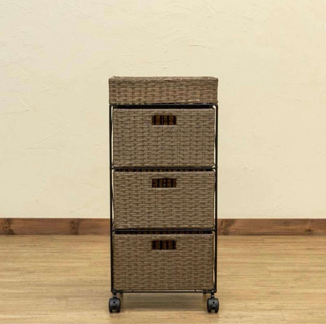 【送料無料・新品】ラタン調　チェスト　3段　アイボリー