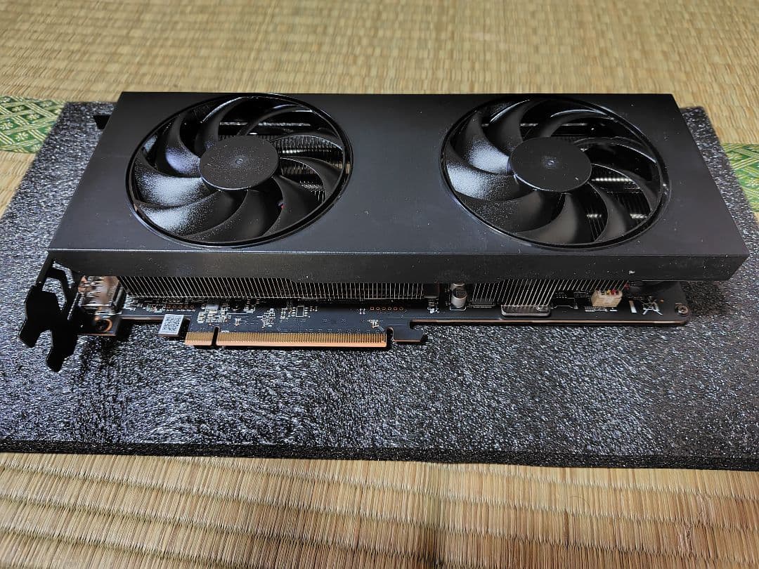 玄人志向RD-RX7800XT-E16GB/DF