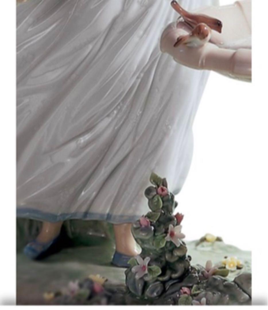 リヤドロ　春を告げる小鳥たち