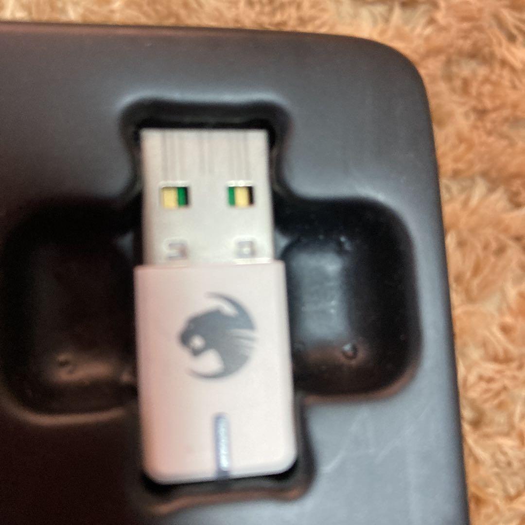 ヘッドホン ROCCAT EIO 7.1 AIR