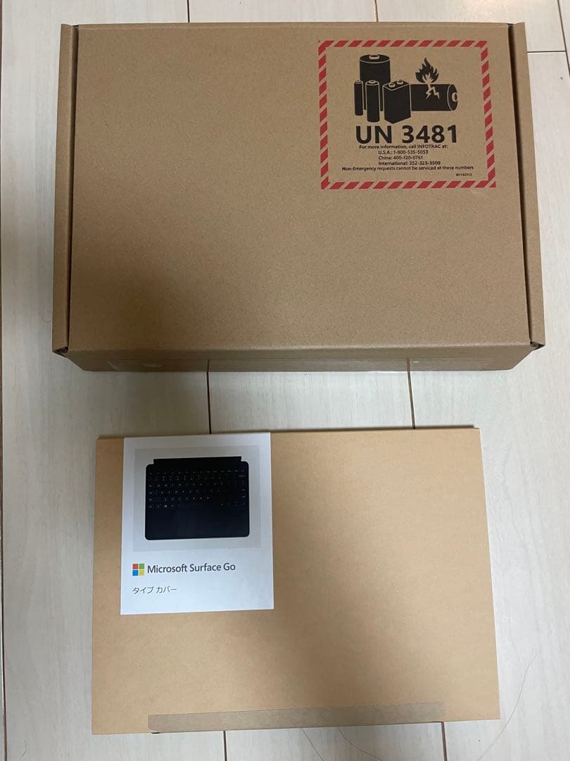 《パソコン》未使用Microsoft Surface Go 4 タイプカバー付き