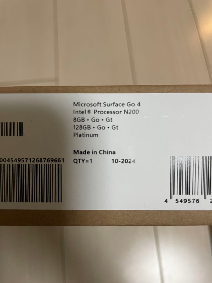 《パソコン》未使用Microsoft Surface Go 4 タイプカバー付き