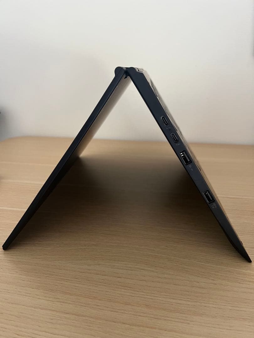 ユ*フ様 Lenovo ThinkPad タッチスクリーン X1 Yoga