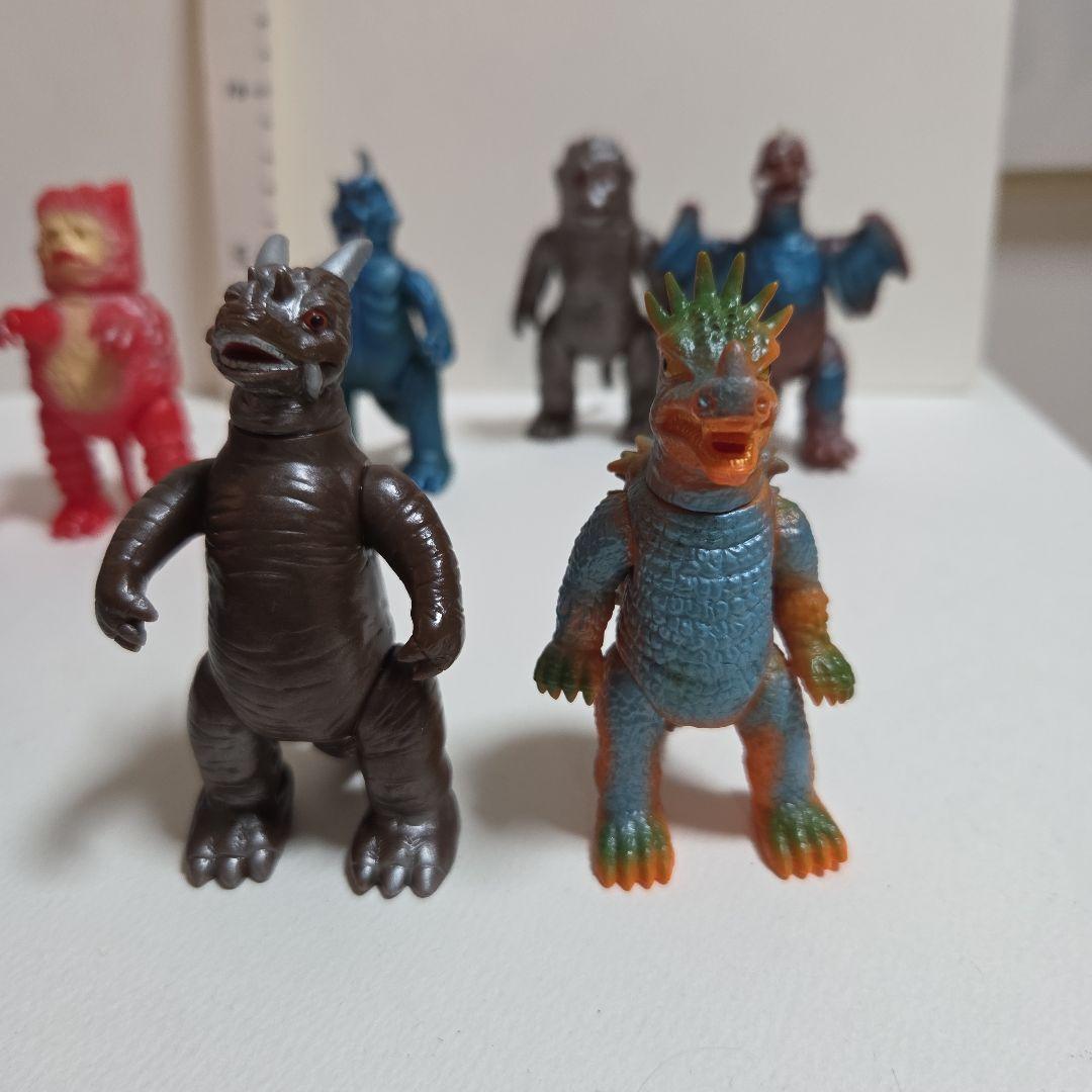 ウルトラマン・ 怪獣 ミニ フィギュア 　ブルマーク　21体　　当時物　円谷プロ