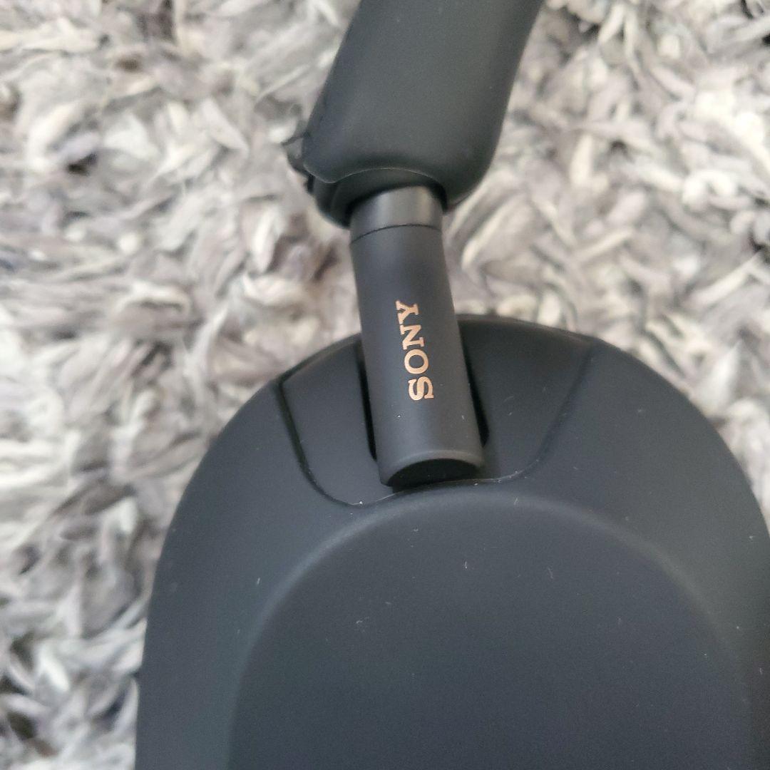 【美品】SONY WH-1000XM5 ワイヤレスヘッドセット カバー付